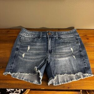 O’NEILL Women’s Blue Jean Shorts
Distressed